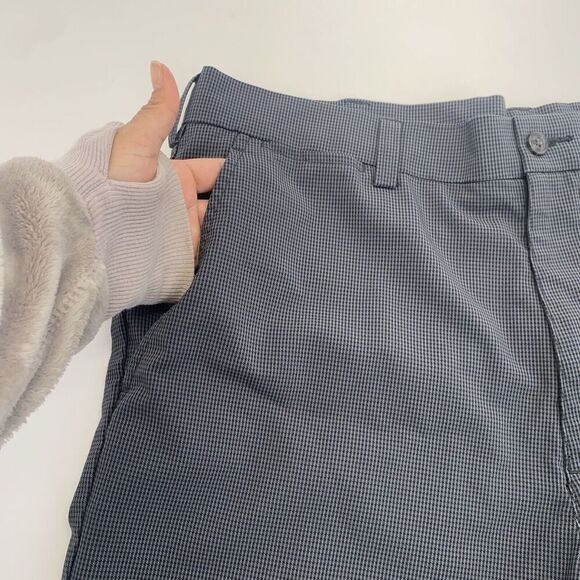 PGA Golf Shorts Men’s Size 36 Performance Chino Gray Pinstriped Dark Gray - Picture 8 of 15